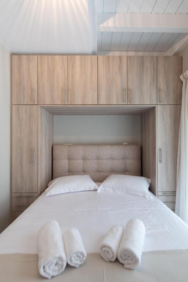 Bianco Stylish Maisonette Nikiana Eksteriør billede